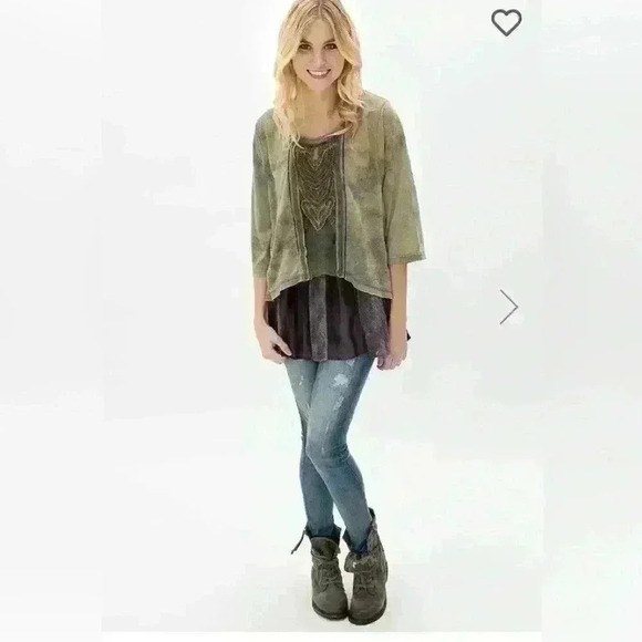 Women’s Embellished Top Size Small Fairy Boho Artsy Lagenlook Green Hippie - Picture 1 of 10